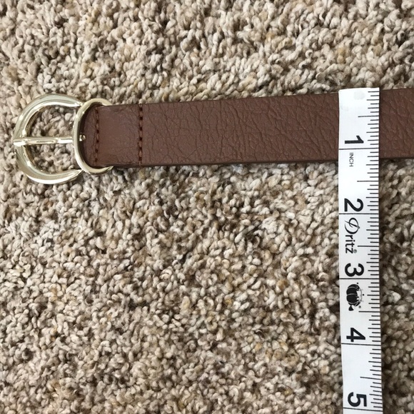 Banana Republic | Belt - Picture 3 of 8